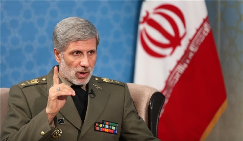 وزير الدفاع  يحذر الاعداء من اختبار قدرات ايران الدفاعية