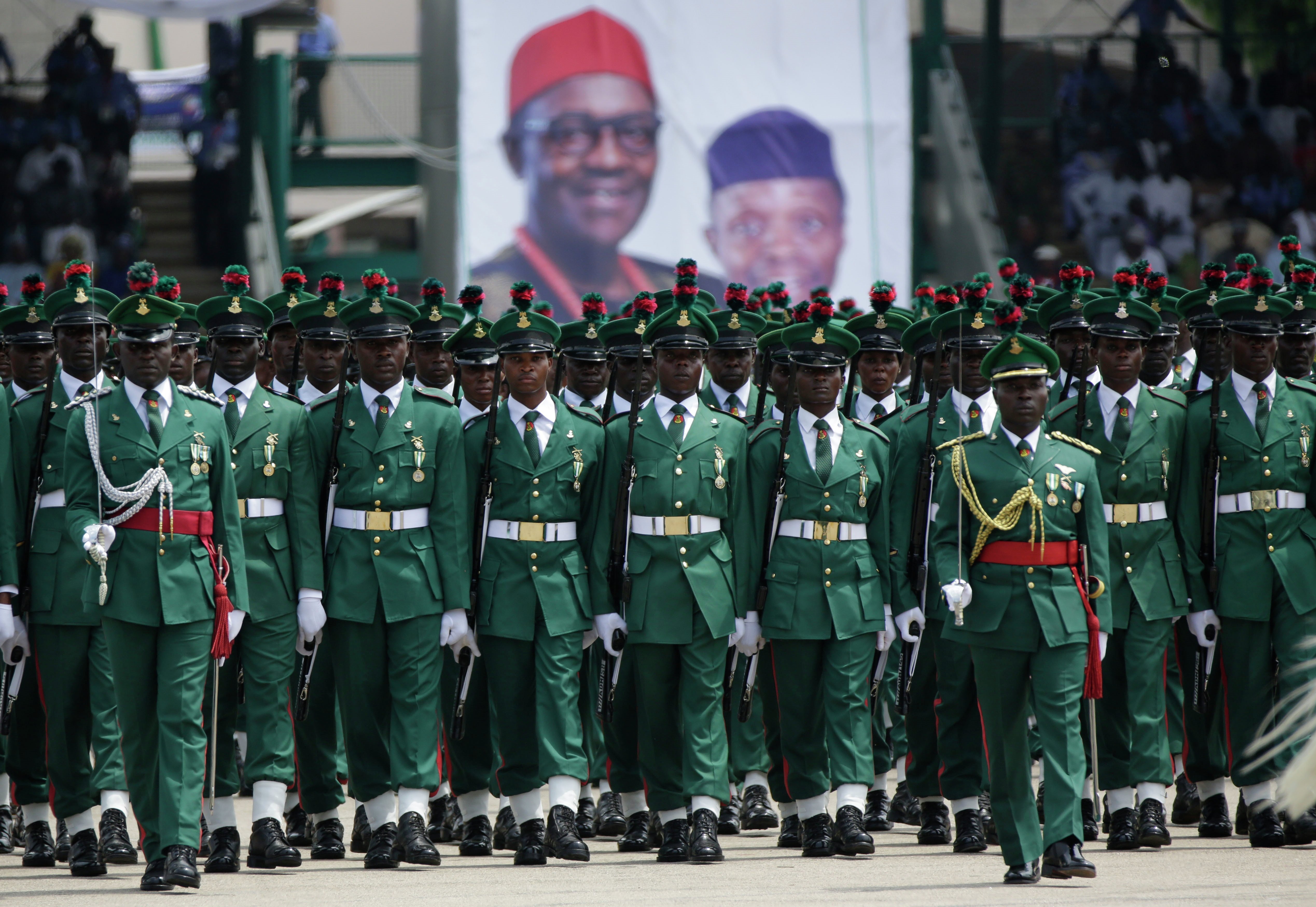 الجيش النيجيري: تشكيلاته ودوره 