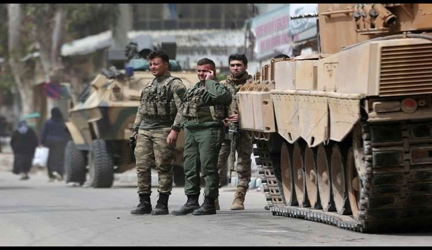 الجيش التركي يمارس التطهير العرقي.. وقائد فيلق الرحمن يستوطن بلدة بشمال عفرين