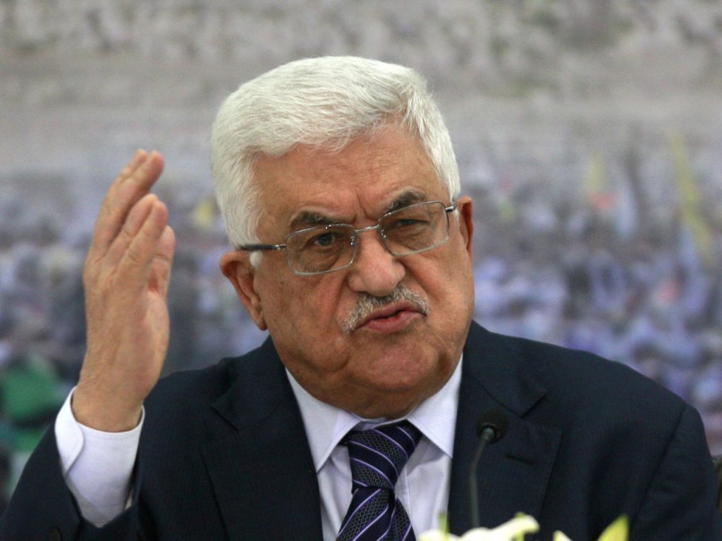 محمود عباس : اجازه انتقال سفارت هیچ کشوری را به قدس نمی دهیم