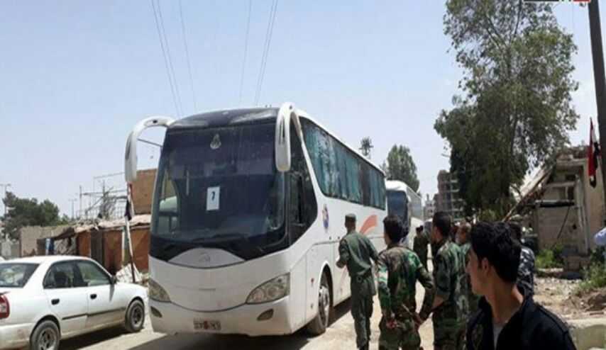 تواصل عملية إخراج الإرهابيين وعائلاتهم من جنوب دمشق