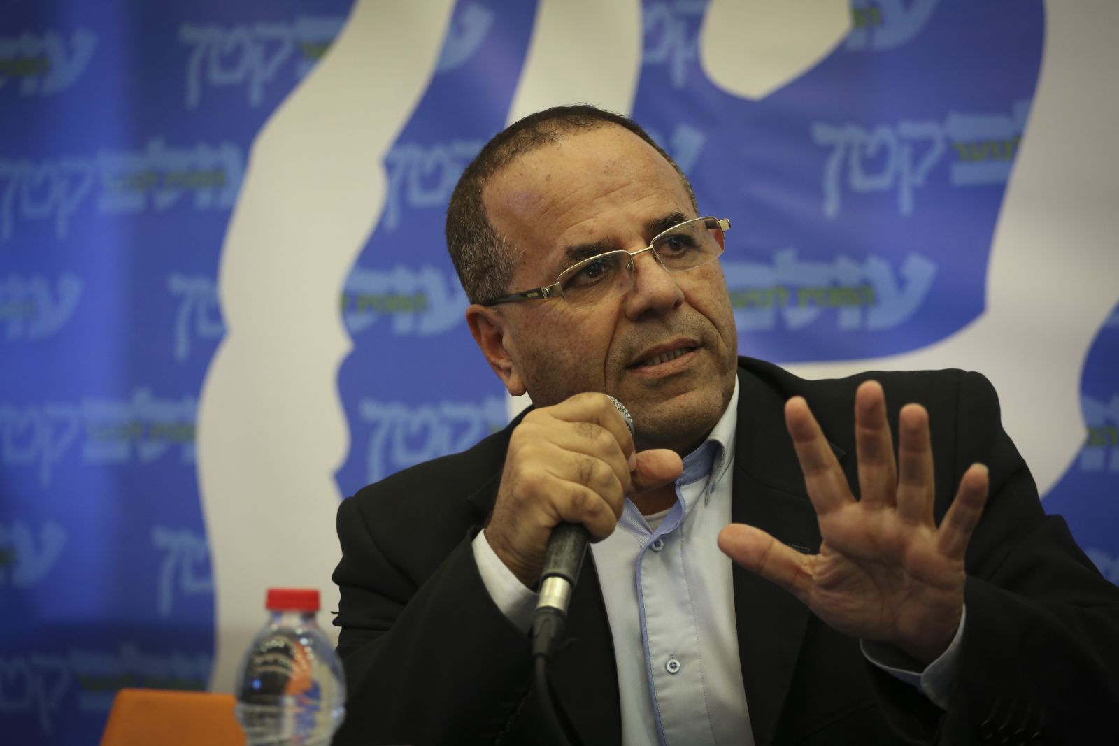 وزير إسرائيلي: تلقيت دعوة رسمية لزيارة هذه الدولة العربية!