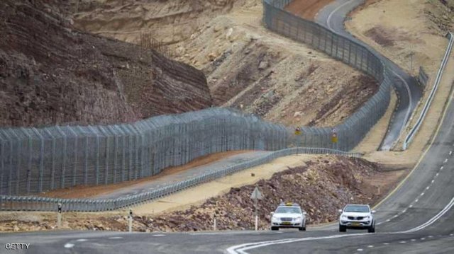 دیوار کشی جدید رژیم صهیونیستی در مرزهای اراضی اشغالی با اردن