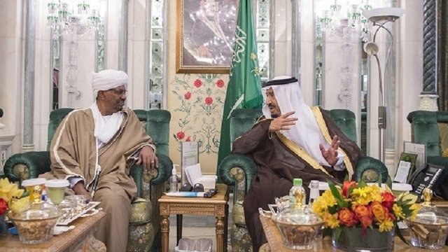 دیدار عمر البشیر با فرستاده پادشاه عربستان