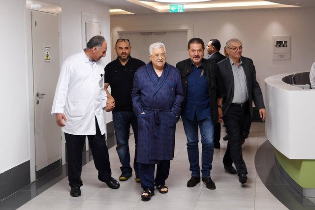 محمود عباس از بیمارستان ترخیص شد