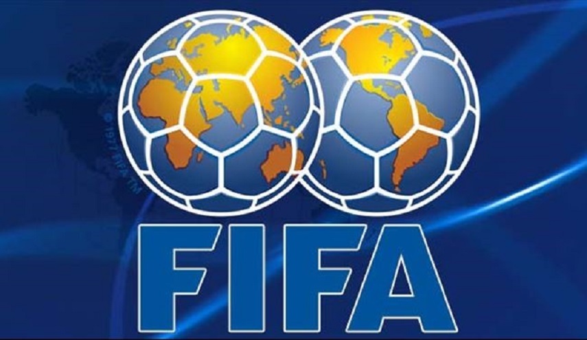 الفيفا يستبعد طاقم التحكيم السعودي من كأس العالم