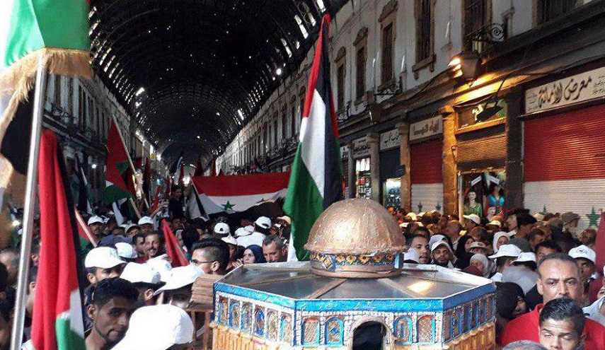بالصور...مسيرة حاشدة في دمشق بمناسبة يوم القدس العالمي