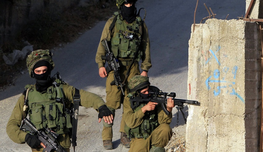  إصابة فلسطينيين اثنين برصاص جيش الاحتلال الإسرائيلي قرب رام الله