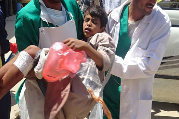 ادامه جنایات جنگی عربستان در یمن و  سکوت جامعه بین المللی 