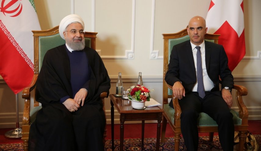روحاني: هدف اميركا من الحظر ممارسة الضغط على الشعب الايراني