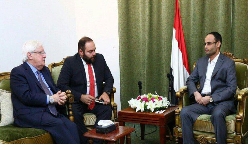 رئيس المجلس السياسي في اليمن يستقبل المبعوث الأممي..والتفاصيل..