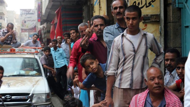 تشدید حملات عربستان به الحدیده و فرار هزاران خانواده یمنی 