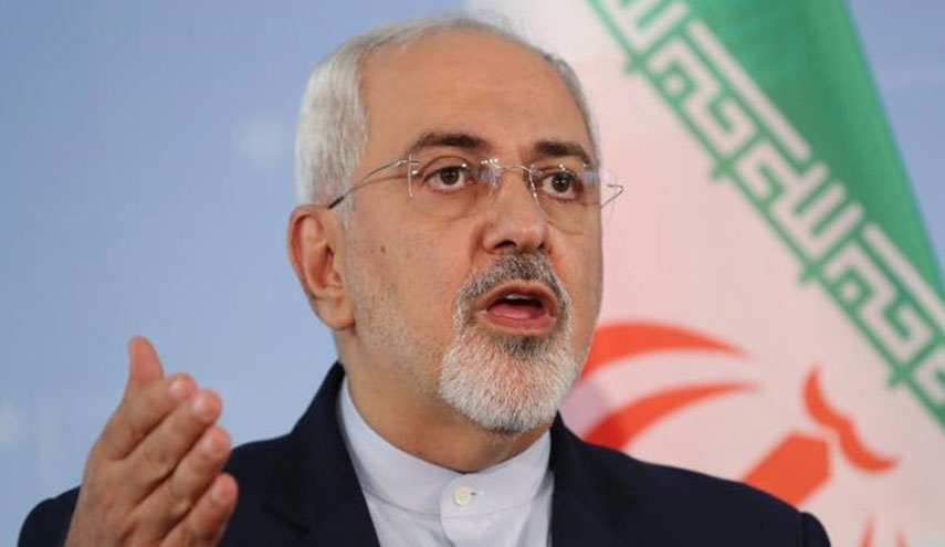 ظريف: العالم لن يقف الى جانب أمريكا لممارسة الضغوطات على إيران