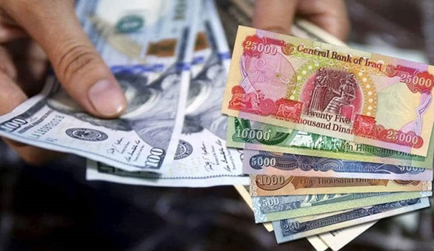 سعر صرف الدولار في العراق يشهد ارتفاعا نسبيا