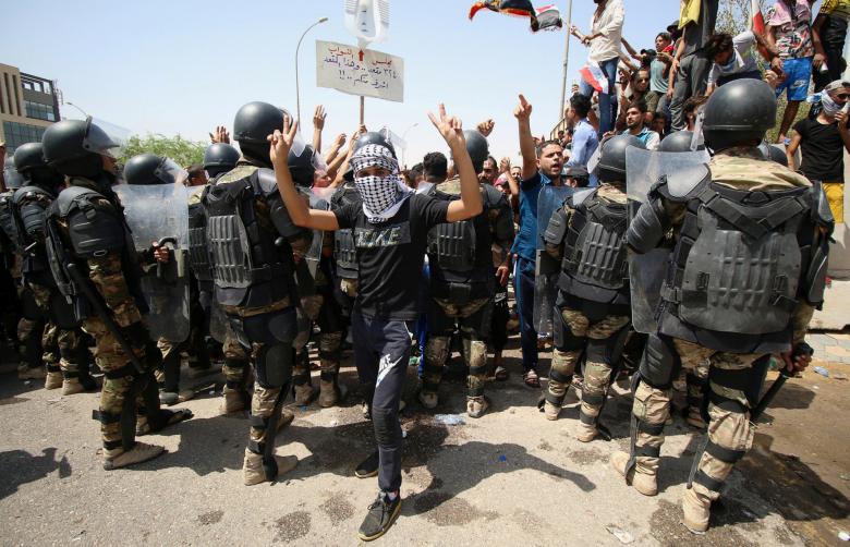 ضعف مدیریت و خدمات از علل اصلی اعتراضات در عراق است