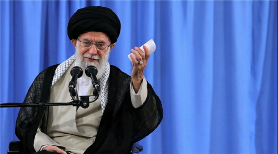 قائد الثورة: سياستنا "اذا منعت ايران من تصدير نفطها فلن يُصدّر اي نفط من المنطقة"