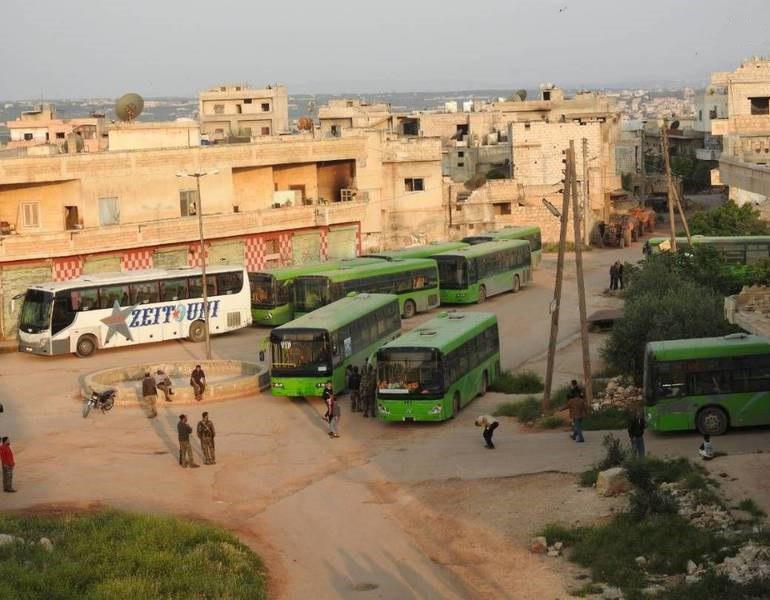 خروج صدها نفر از عناصر مسلح از استان درعا