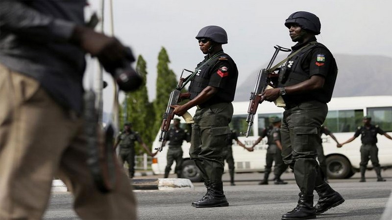 اختصاصی ؛ حمله خشونت‌بار نظامیان نیجریه‌ای به معترضان در زاریا + عکس