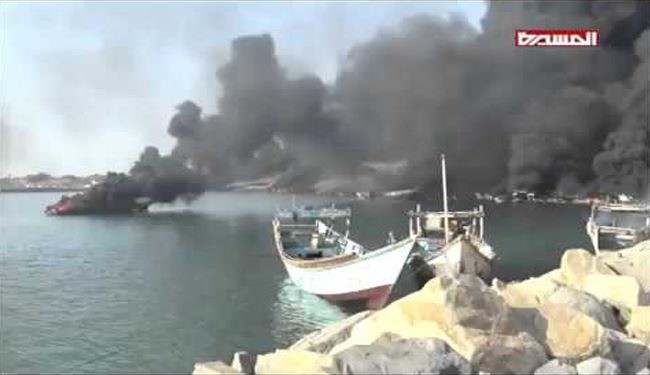 حمله ناوچه های متجاوزان به قایق های ماهیگیران یمنی