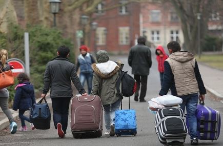ألمانيا تصدر قرارات سارة للاجئين