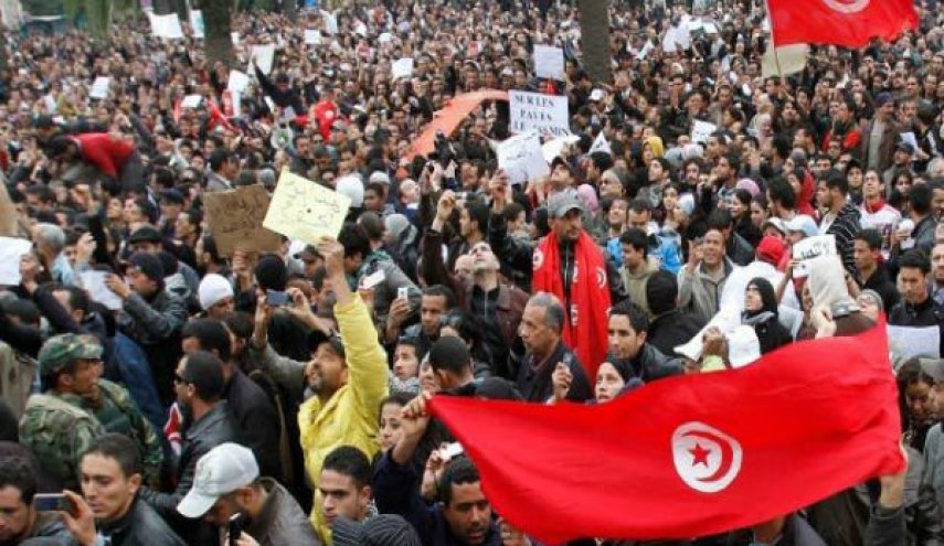 اعتراض  گسترده مردم تونس علیه قانونی شدن همجنسگرایی 