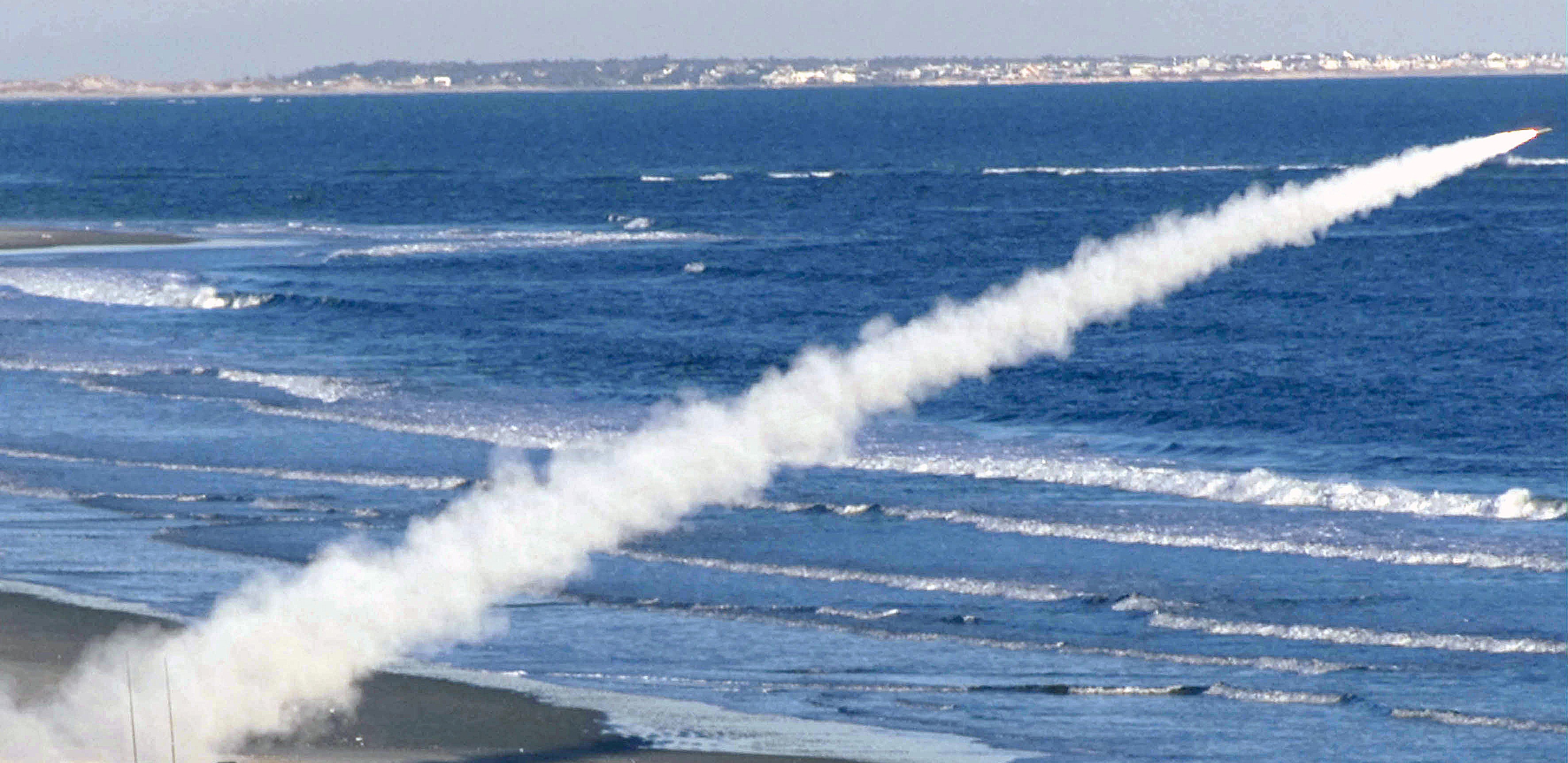 حماس آزمایش موشکی در دریا انجام داد