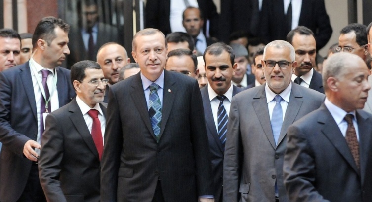 "العدالة والتنمية" يعيد ترشيح أردوغان لرئاسة الحزب