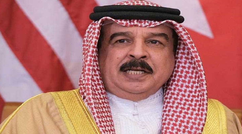  ملك البحرين يدعي حكم قطر قبل 256 عاماً! 