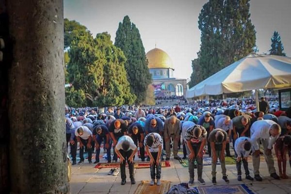 اقامه نماز عید قربان در فلسطین