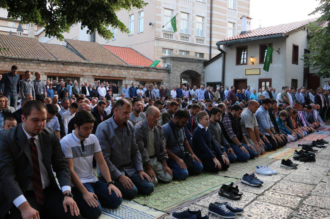 مسلمانان بوسنی و هرزگوین  نماز عید سعید قربان را اقامه کردند