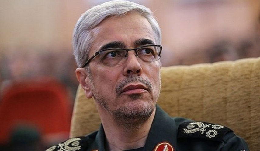 رئيس الاركان الايراني: القوات المسلحة تعمل بإمرة قائد الثورة وفق الدستور