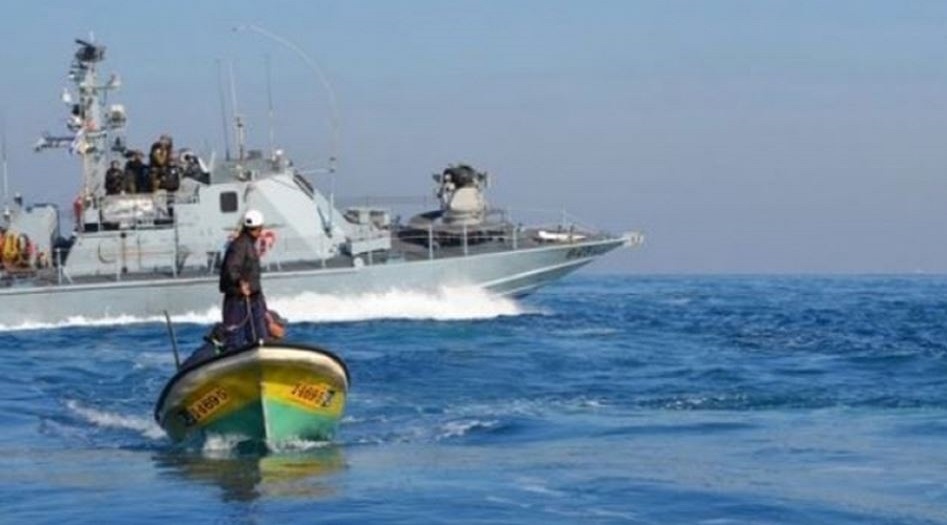 6 صيادين فلسطينيين تعتقلهم قوات الاحتلال قبالة وسط القطاع
