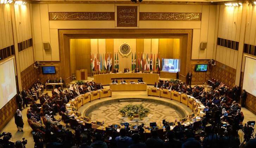 مندوب قطر يسلم أوراق اعتماده للجامعة العربية