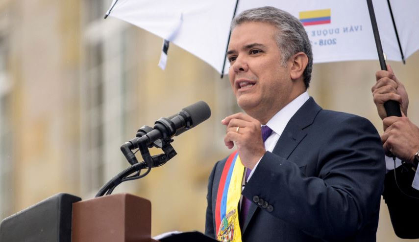 الرئيس الكولومبي يعلن التزام بلاده بقرار الاعتراف بفلسطين