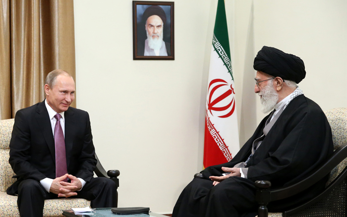 مسکو: پوتین روز جمعه با رهبر انقلاب اسلامی ایران دیدار خواهد کرد