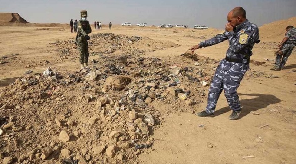 العثور على مقبرة جماعية للايزيديين في سنجار أعدمتهم "داعش"