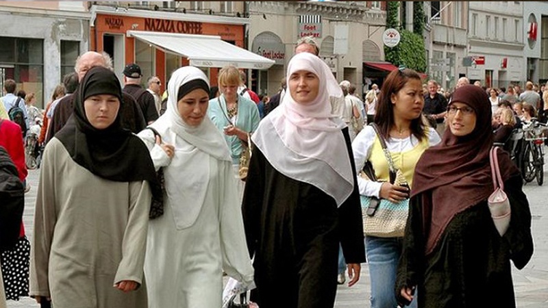 حکم دادگاه حقوق بشر اروپا به نفع زن مسلمان
