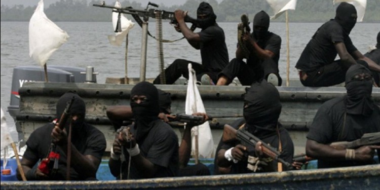 إختطاف 12 شخصاً من طاقم سفينة سويسرية في نيجيرية