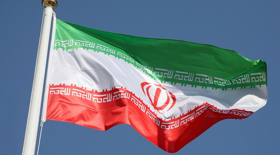 إيران تعلن الحداد العام يوم غد الاثنين 