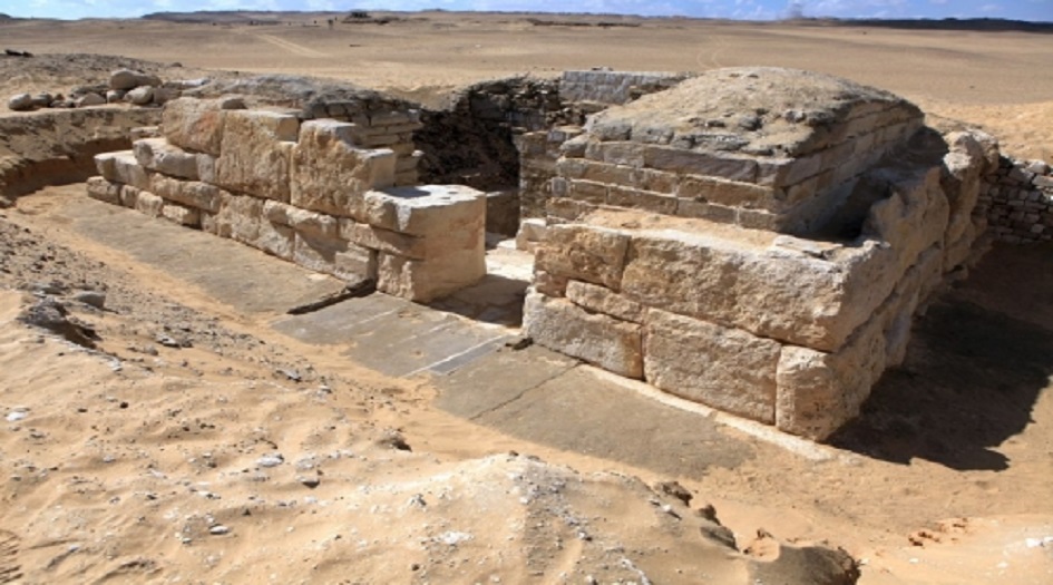  الكشف عن مقبرة فرعونية جديدة في سقارة