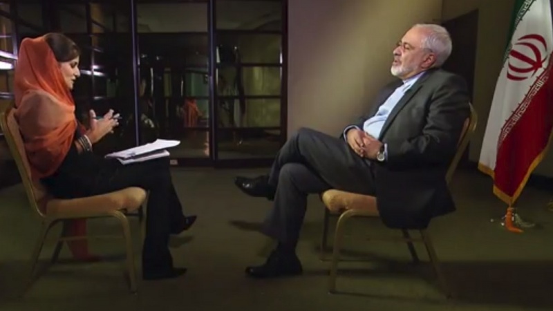 ظریف روابط آمریکا و ایران را به فیلم «50 قرار اول» تشبیه کرد!