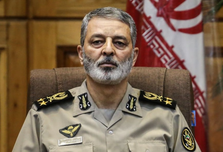 امیر موسوی : برای دفاع از کشور از کسی اجازه نمی گیریم 