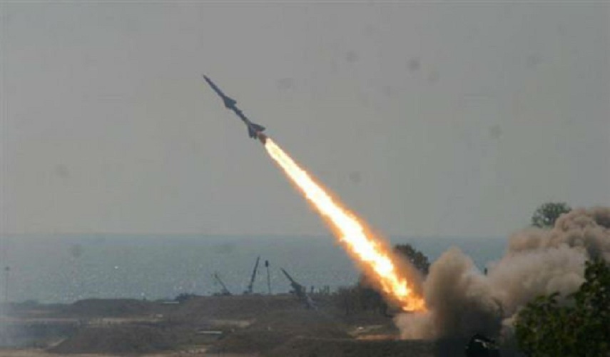 القوة الصاروخية اليمنية تستهدف العدوان السعودي في جيزان ونجران