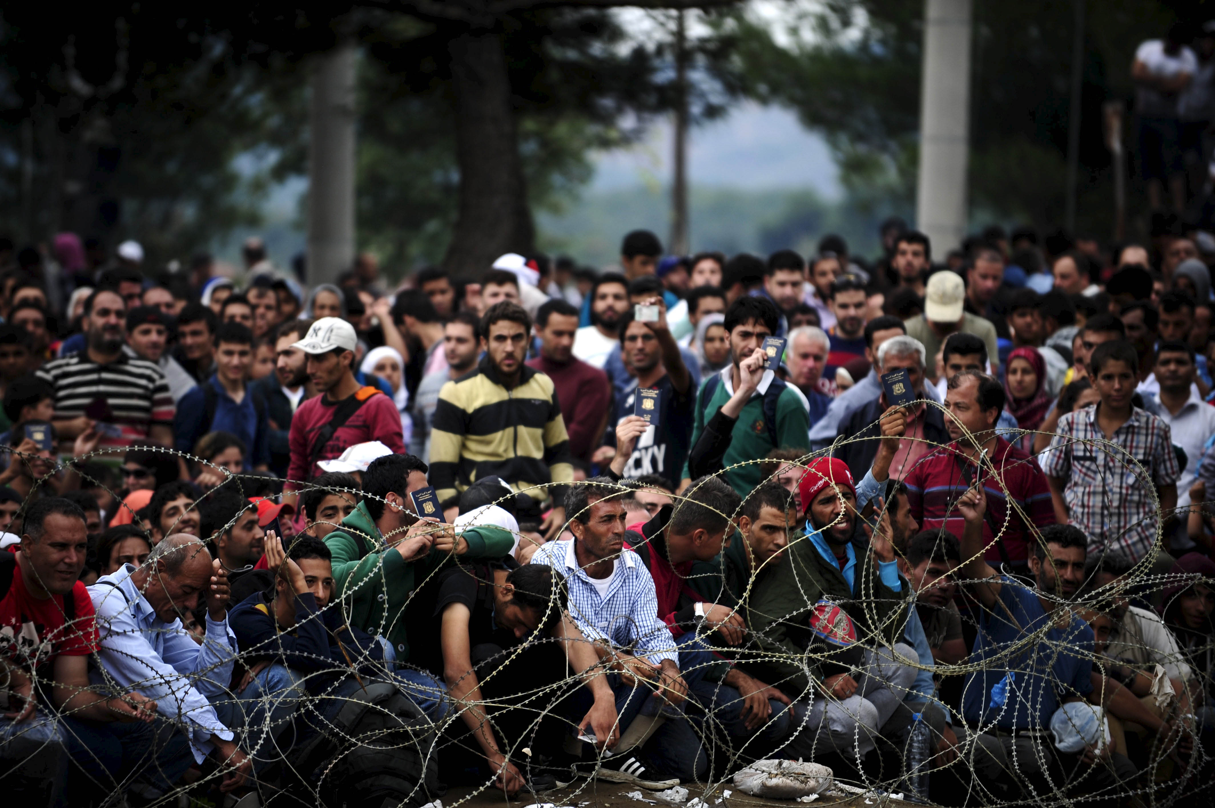  مخيم موريا اليوناني للاجئين السوريين في حالة طوارئ 