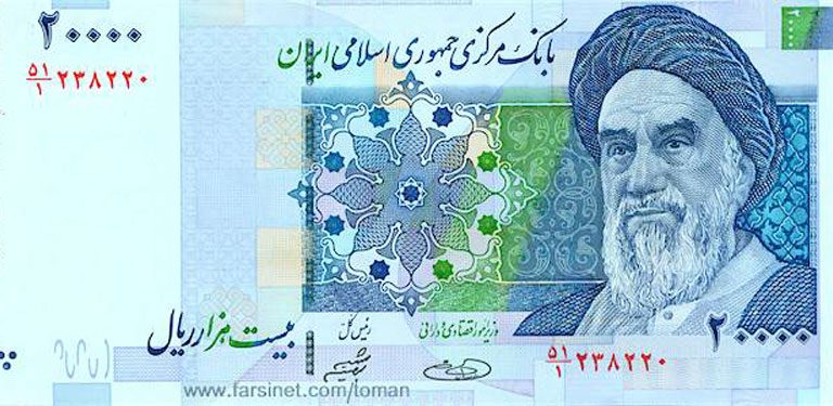 إيران .. الريال يتعافي امام الدولار في سوق الصرف الحر