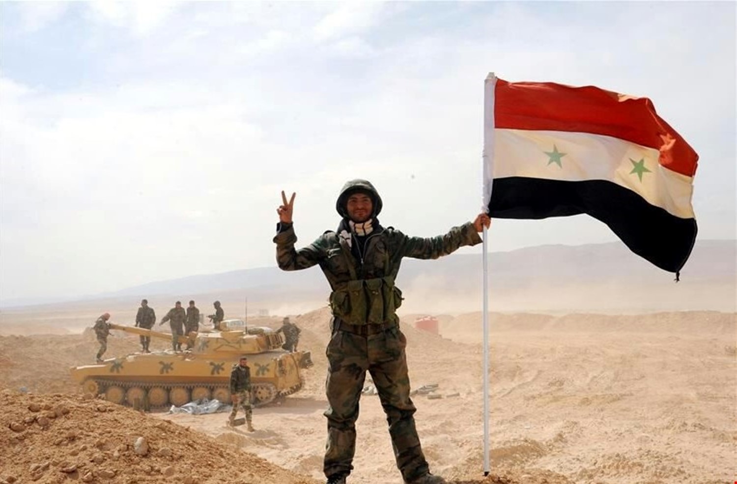 الجيش السوري يحبط محاولة تسلل إرهابيين بريف حماة الشمالي