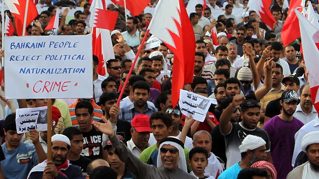 كيف تخرج البحرين من أزمتها؟