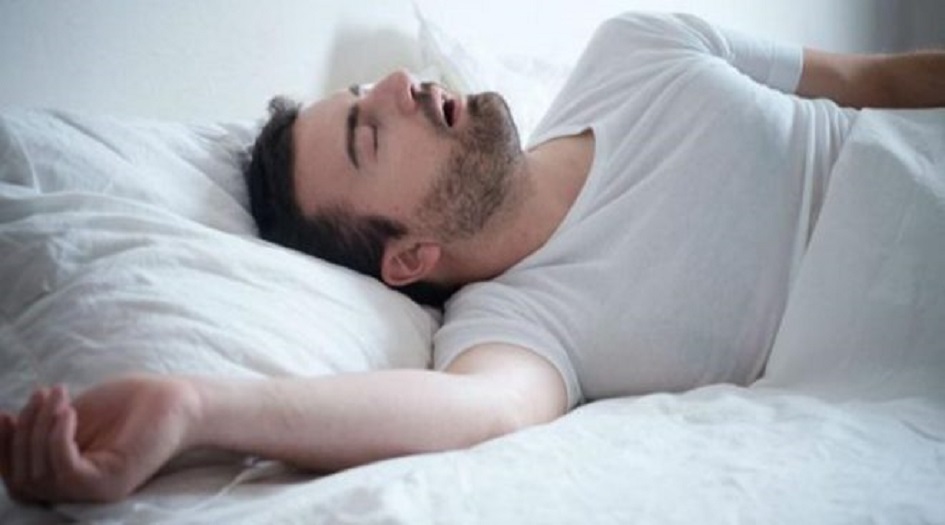 ماذا يحدث لجسدك ودماغك عندما تنام أقل من 7 ساعات في الليلة؟