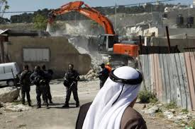 الاحتلال الإسرائيلي يشرع بعمليات هدم في نابلس والبيرة