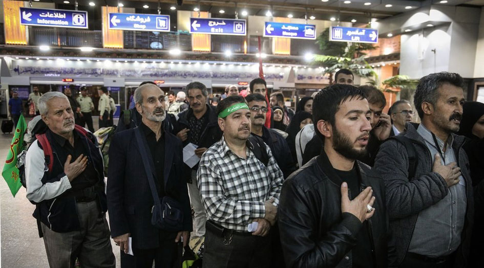 بالصور انطلاق أول قافلة زوار عبر القطار من طهران للمشاركة بالأربعين الحسيني 